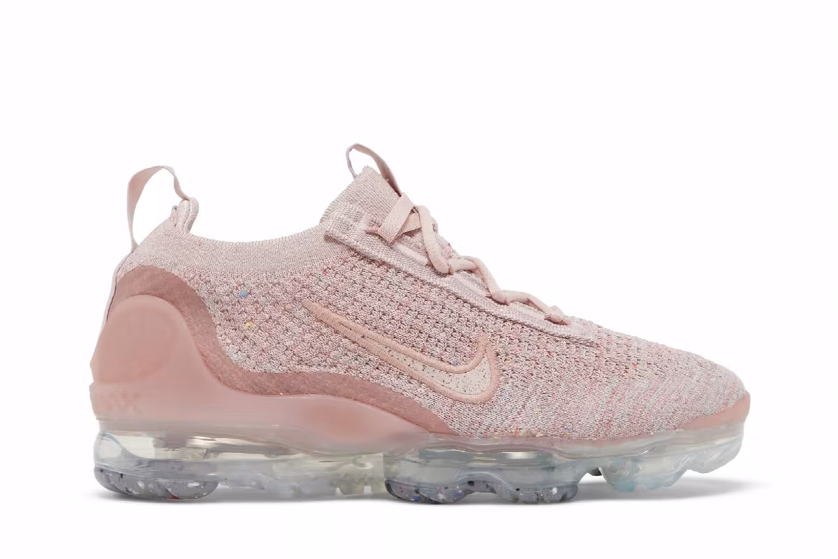 Nike Women's Air VaporMax 2021 Flyknit Pink Oxford, view 2