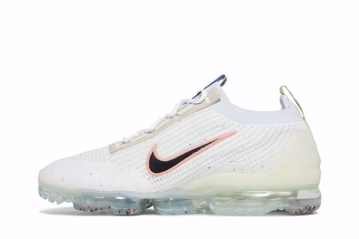 Nike Air VaporMax 2021 Flyknit Mismatched Swoosh - White, view 4