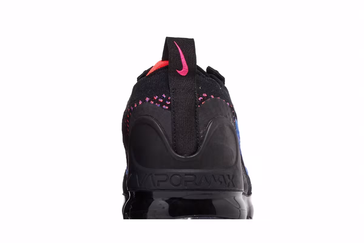 Nike Women's Air VaporMax Flyknit Black Hyper Pink, view 8