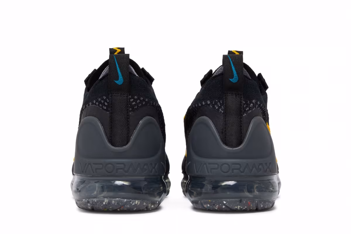 Nike Air VaporMax 2021 Flyknit Black University Gold, view 7