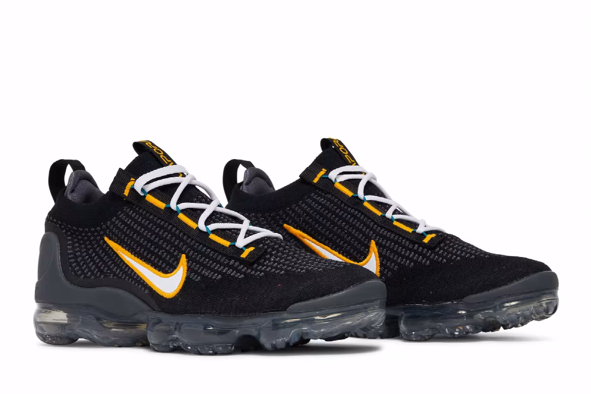 Nike Air VaporMax 2021 Flyknit Black University Gold, view 9
