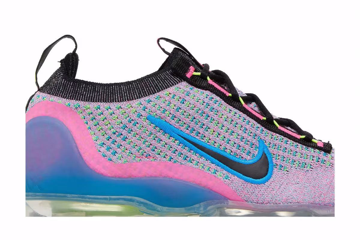 Nike Women's Air VaporMax 2021 Flyknit Next Nature Pink Blast Photo Blue, view 3