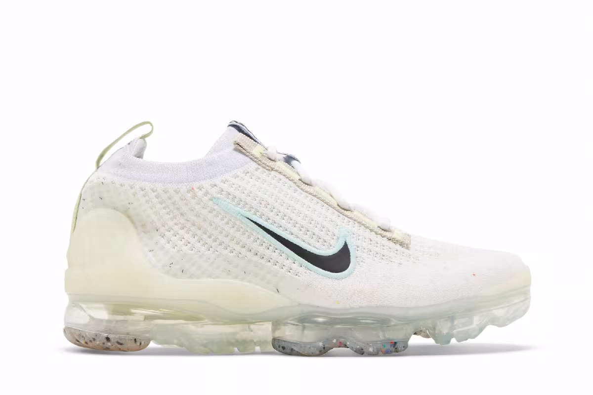 Nike Air VaporMax 2021 Flyknit GS Mismatched Swoosh - White, view 2