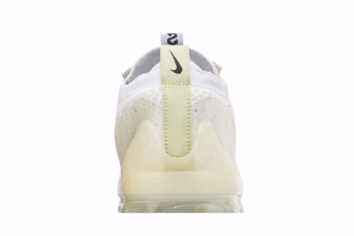 Nike Air VaporMax 2021 Flyknit GS Mismatched Swoosh - White, view 8