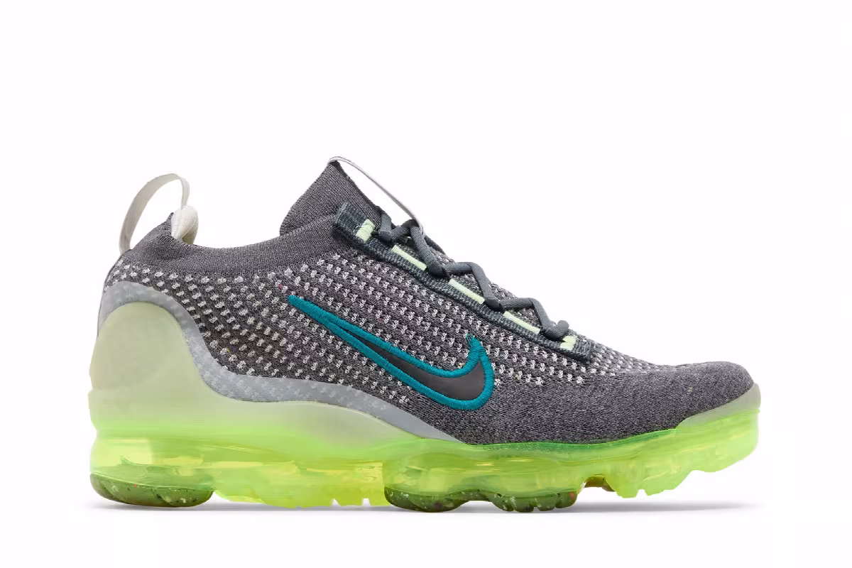Nike Air VaporMax 2021 Flyknit GS Dark Grey Barely Volt, view 2