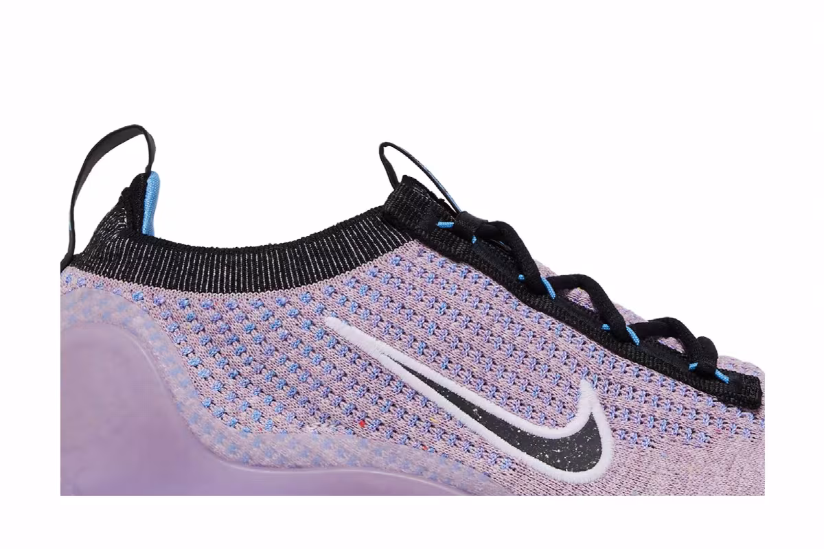 Nike Women's Air VaporMax 2021 Flyknit Lilac Black, view 3