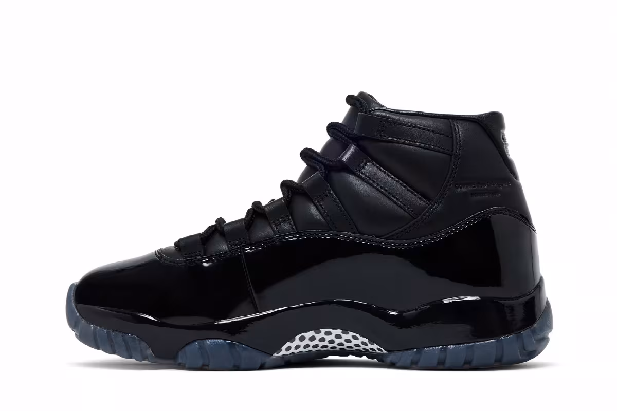 Comme des Garçons x Air Jordan 11 Black, view 4