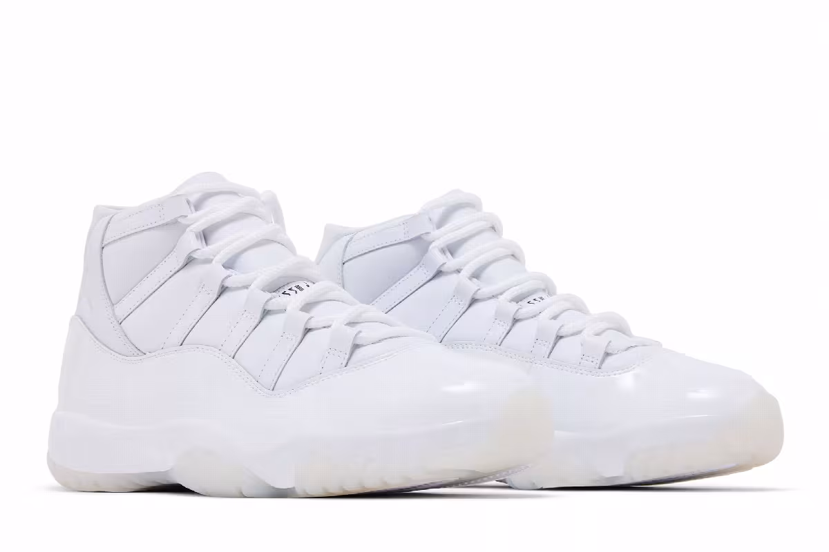 Comme des Garçons x Air Jordan 11 White, view 9
