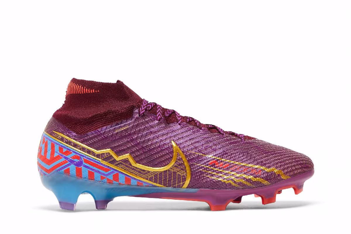 Kylian Mbappé x Nike Zoom Mercurial Superfly 9 Elite FG Dark Beetroot, view 2
