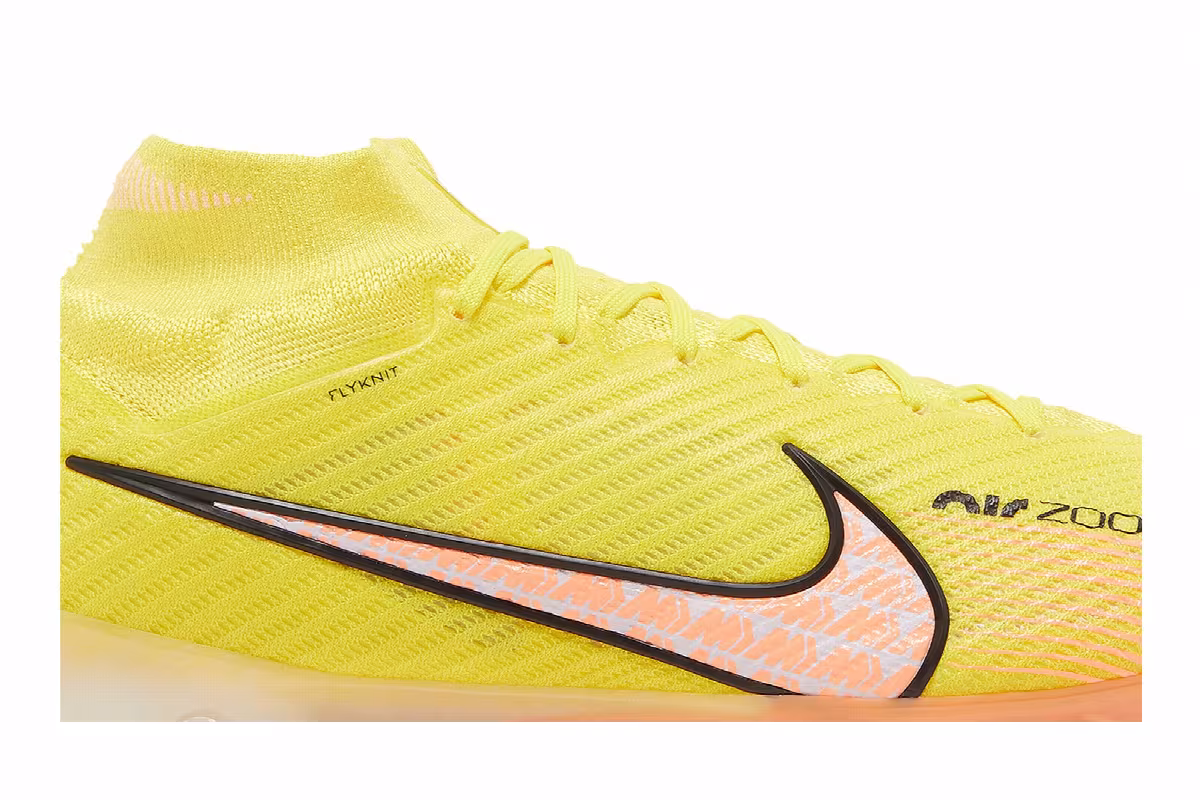 Nike Zoom Mercurial Superfly 9 Elite FG Lucent Pack, view 3