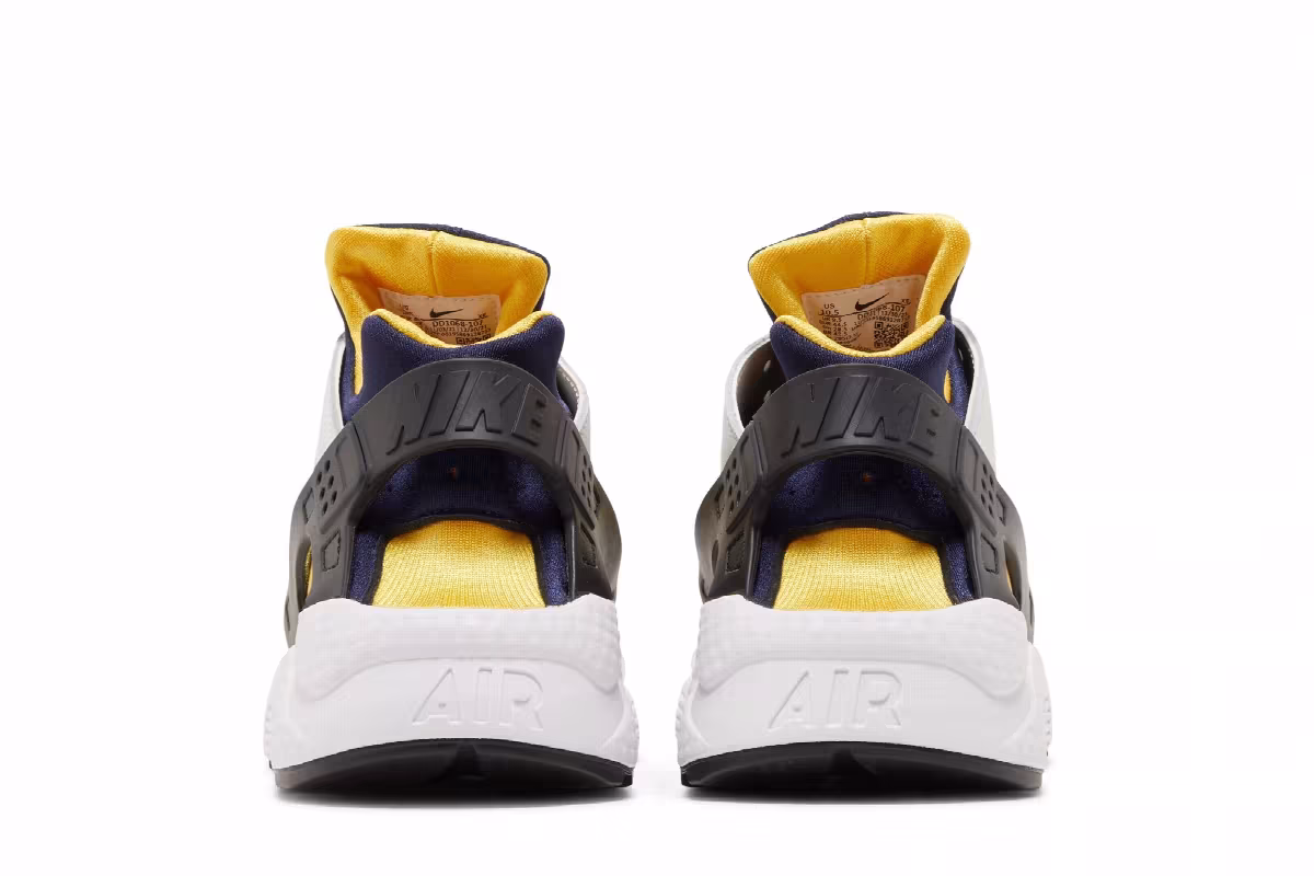Nike Air Huarache Michigan, view 7