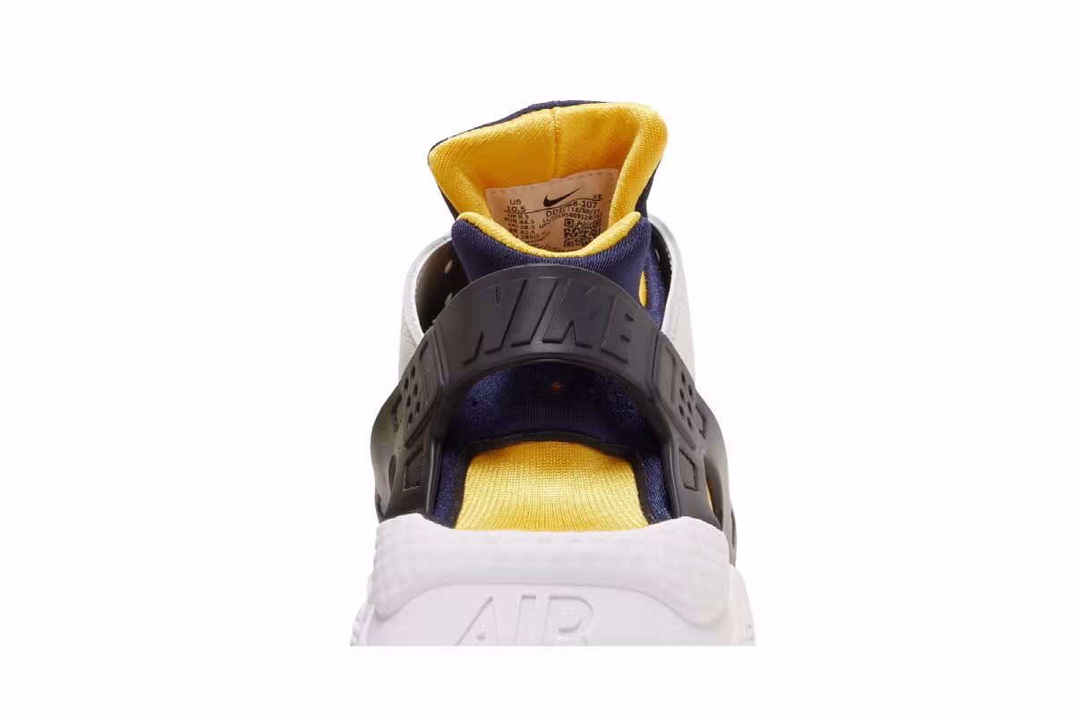 Nike Air Huarache Michigan, view 8