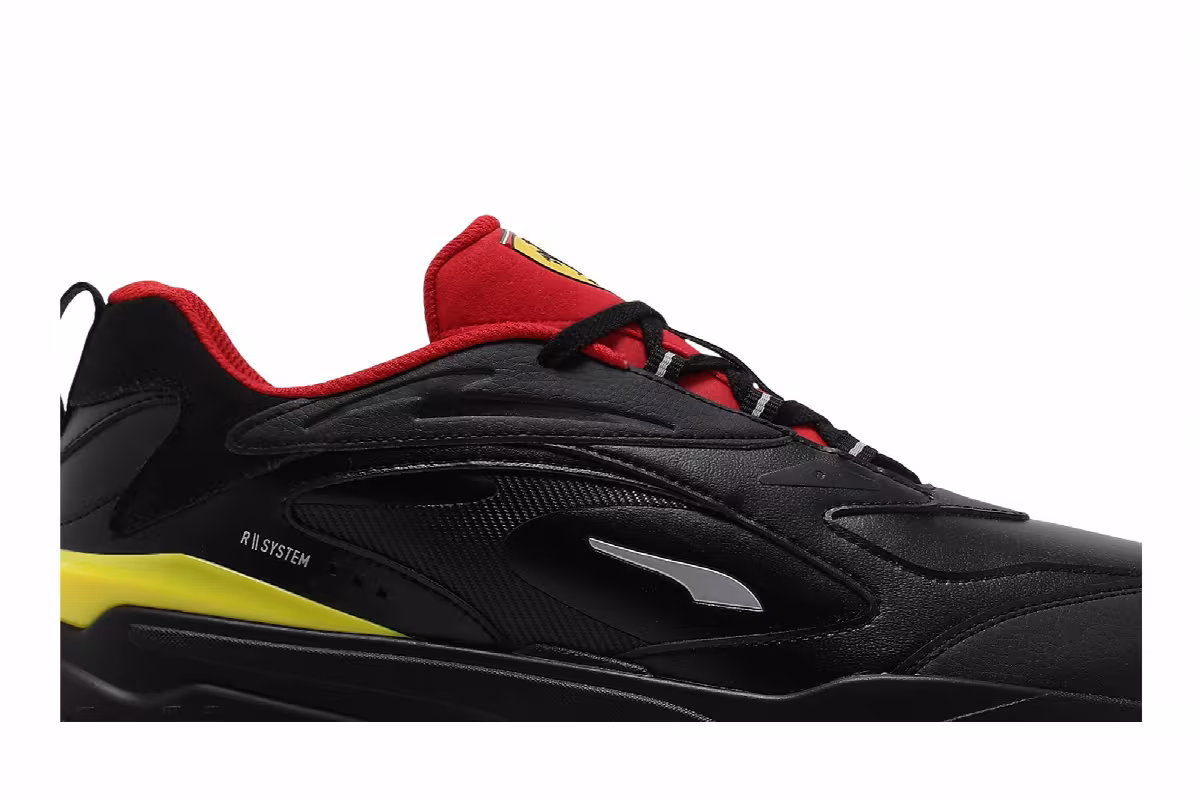 Scuderia Ferrari x Puma RS-Fast Black Rosso Corsa, view 3