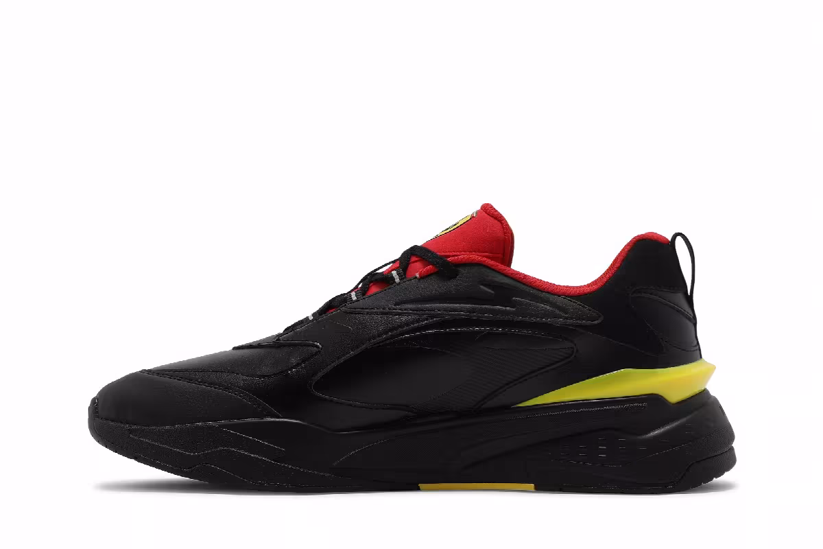 Scuderia Ferrari x Puma RS-Fast Black Rosso Corsa, view 4