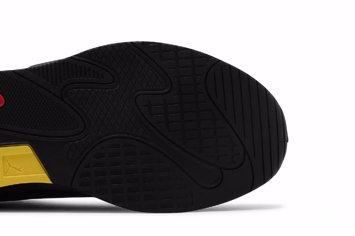 Scuderia Ferrari x Puma RS-Fast Black Rosso Corsa, view 6