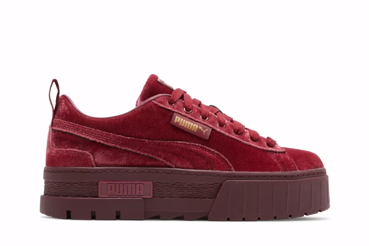 Puma Women's Mayze Velvet - Tibetan Red, view 2