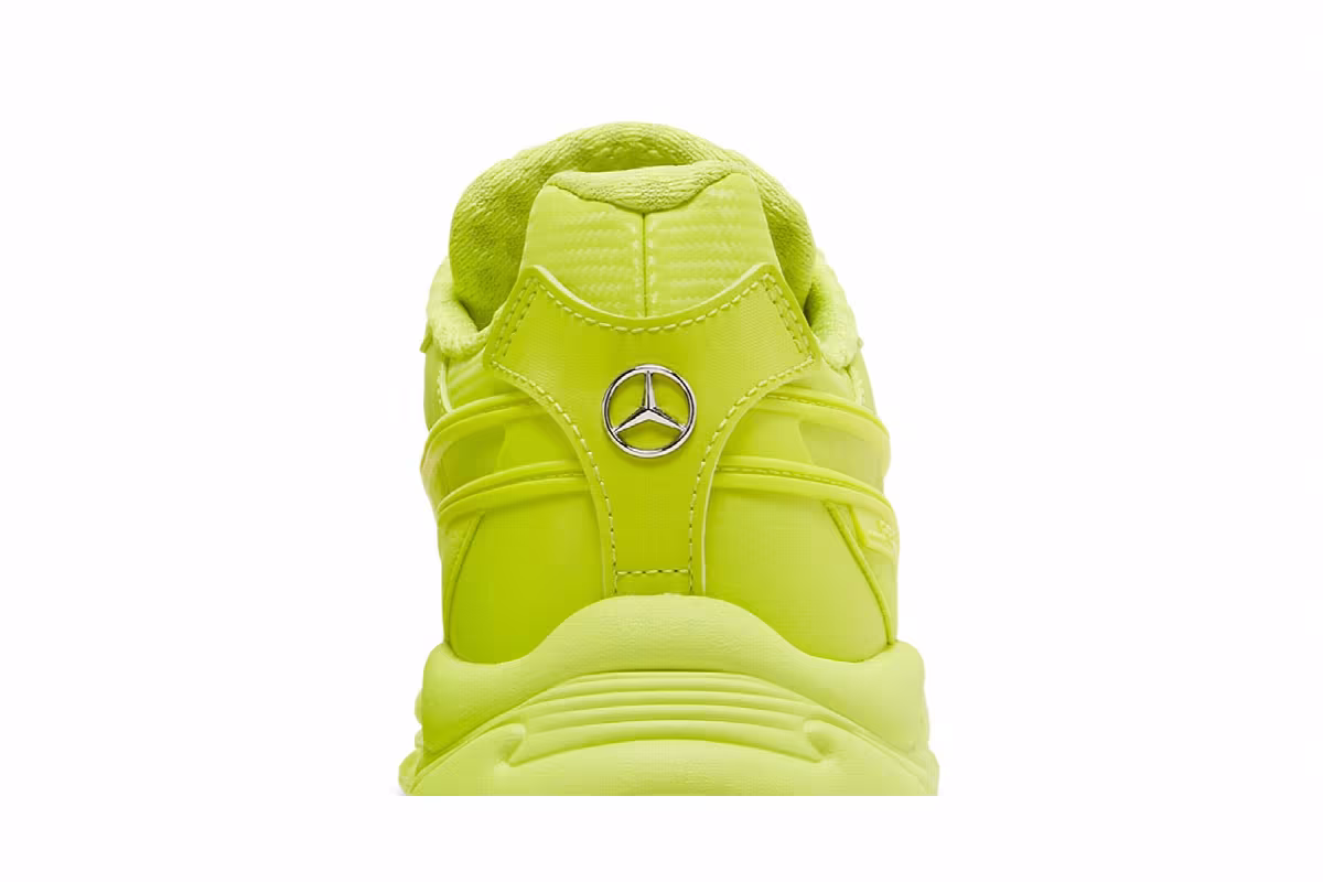 Mercedes-AMG Petronas Motorsport x Puma RS-Connect Bluemazing, view 8