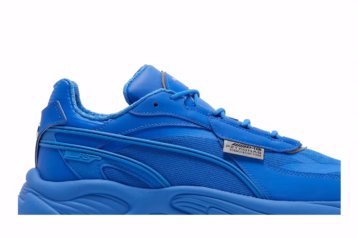 Mercedes-AMG Petronas Motorsport x Puma RS-Connect Bluemazing, view 3