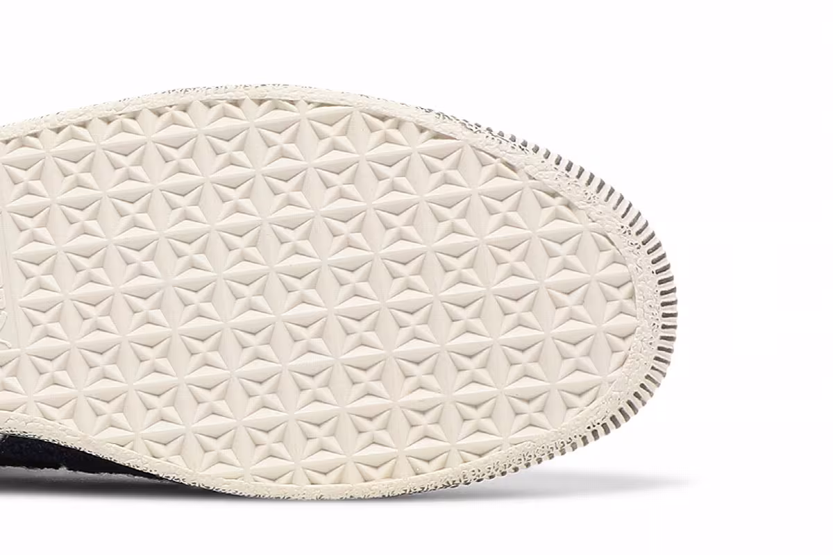 Black Fives x Puma Clyde Mid Creme Brulee, view 6