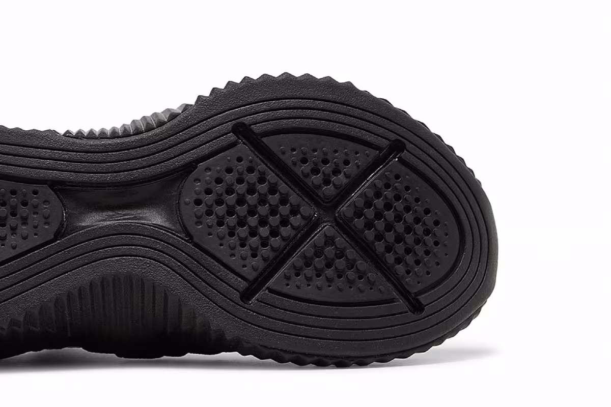 Puma Women's Defy Mid Black Gold, view 6