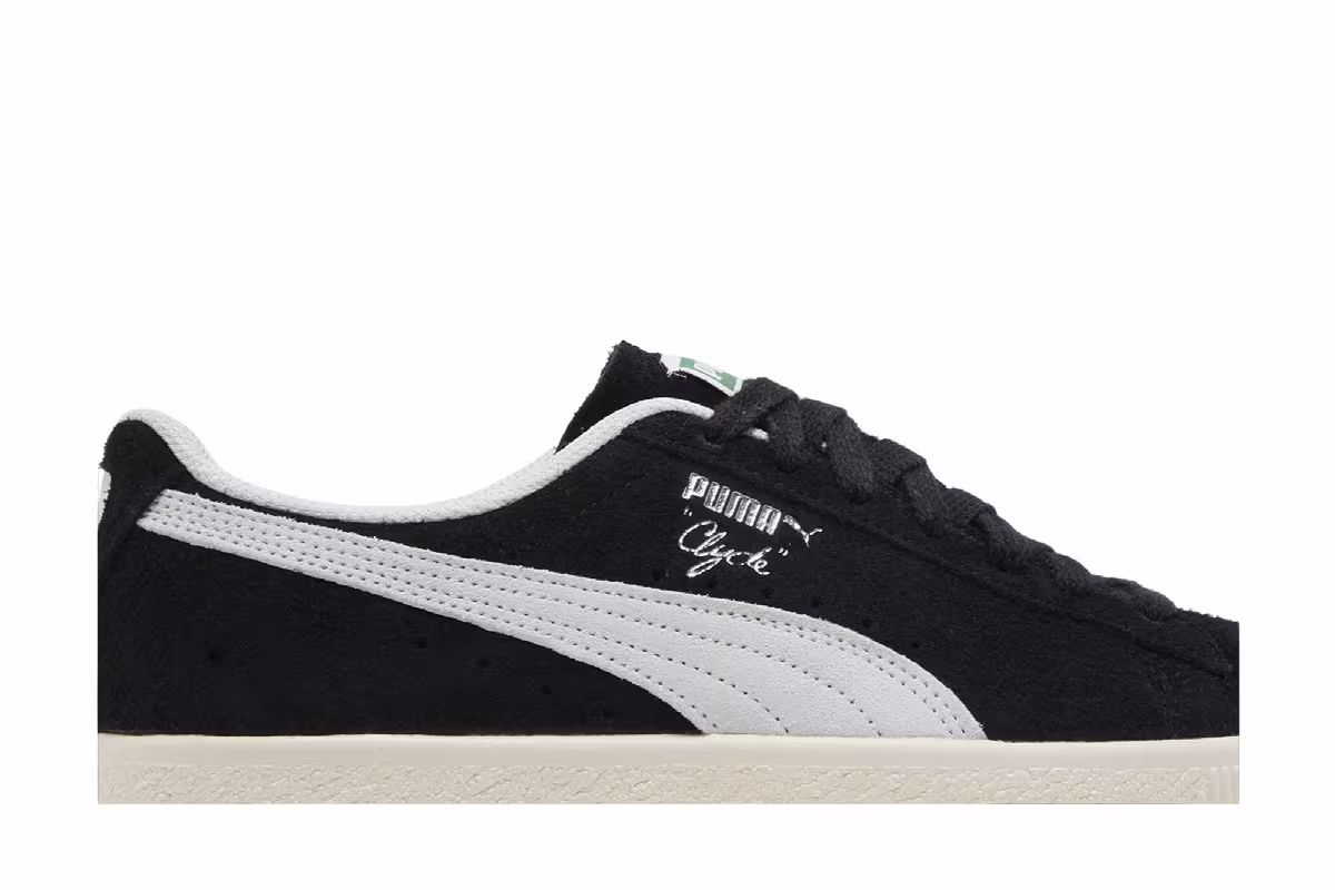 Puma Clyde Hairy Suede - Black, view 3