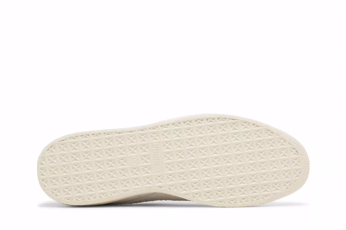 Puma Clyde Base, view 5