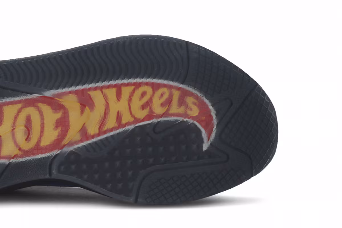 Hotwheels x Puma RS-X Royal Black, view 6