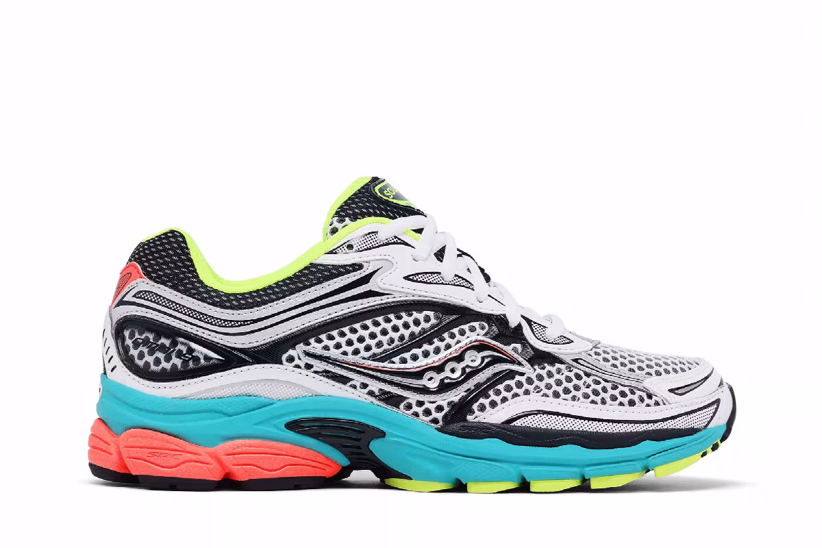 Saucony ProGrid Omni 9 Mutant, view 2