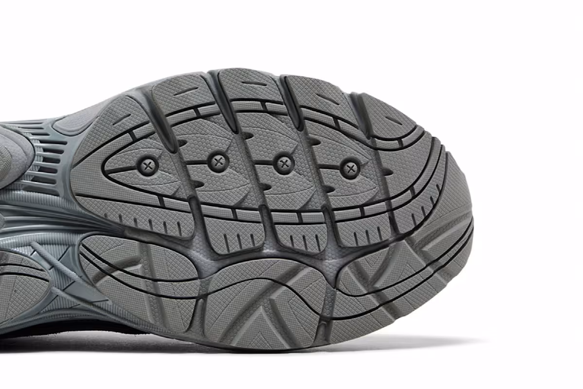 Saucony ProGrid Omni 9 Armor Pack - Grey, view 6