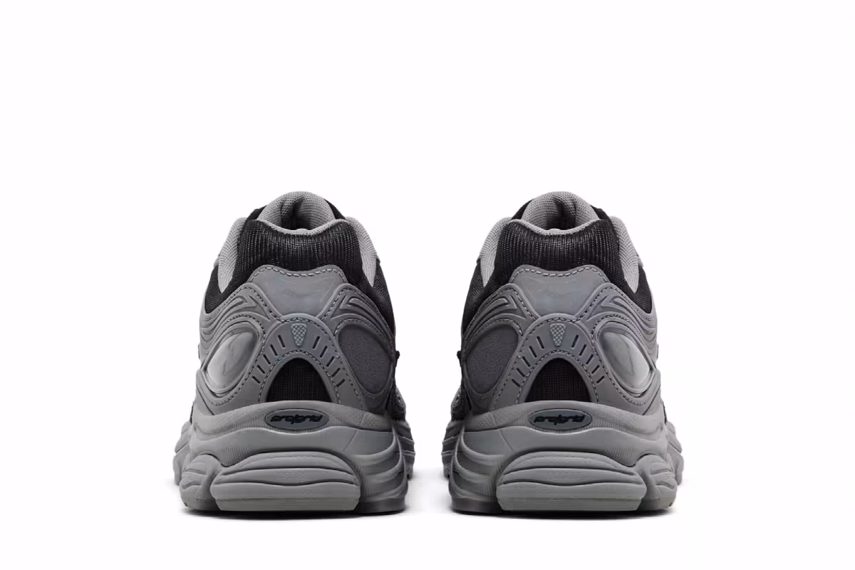 Saucony ProGrid Omni 9 Armor Pack - Grey, view 7