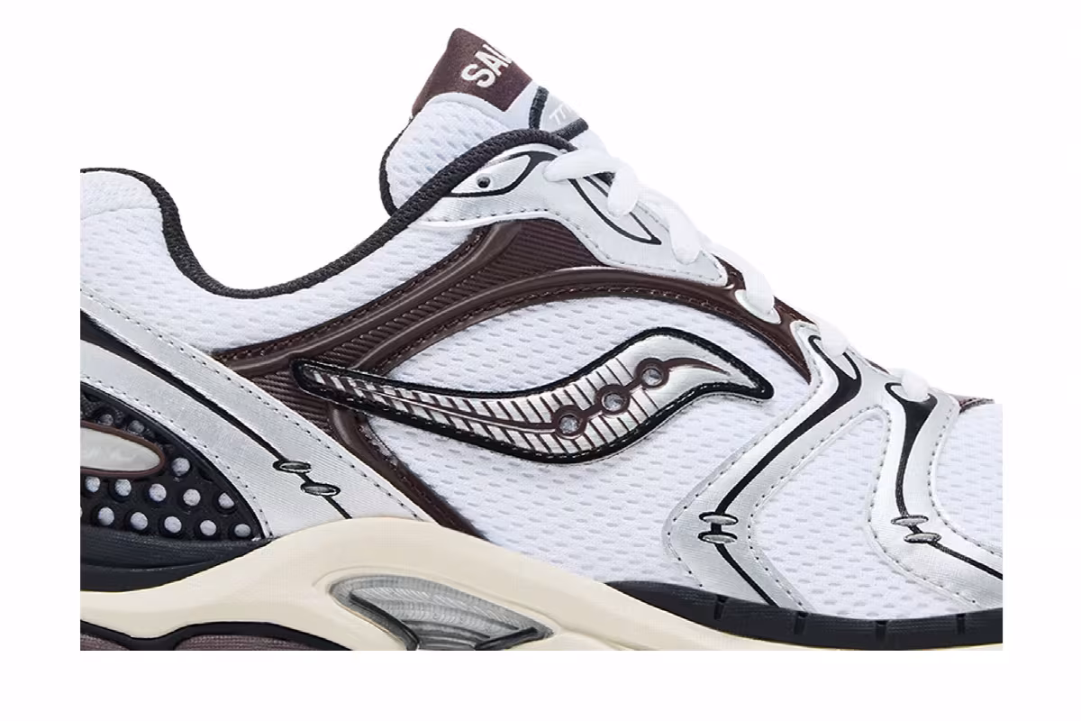Saucony ProGrid Triumph 4 CS Silver Chrome, view 3
