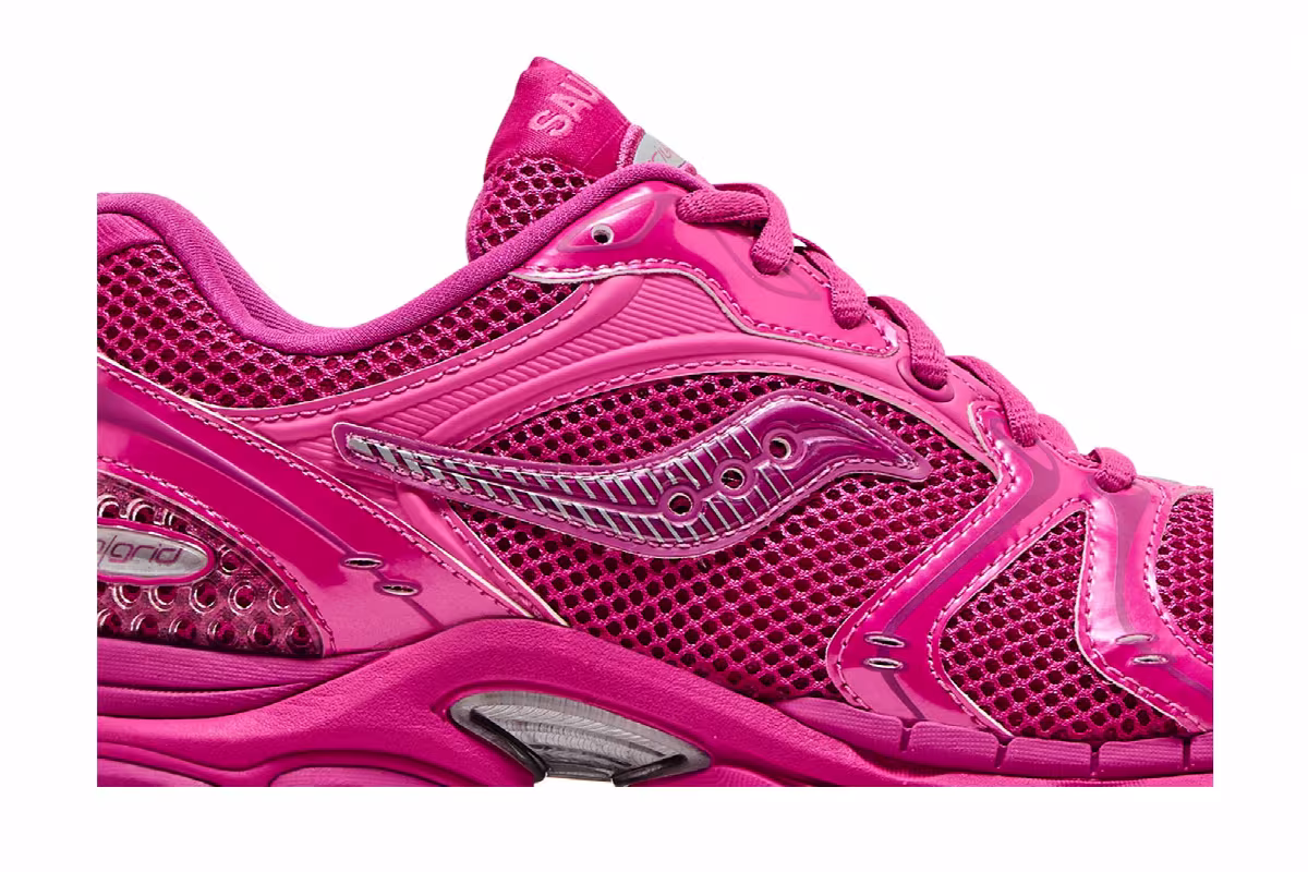 Saucony Women's ProGrid Triumph 4 Glossy Pink, view 3