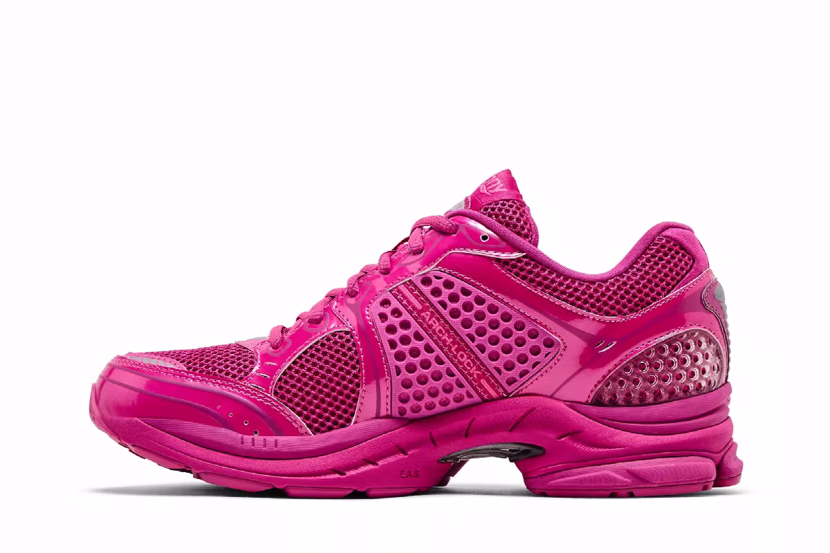 Saucony Women's ProGrid Triumph 4 Glossy Pink, view 4