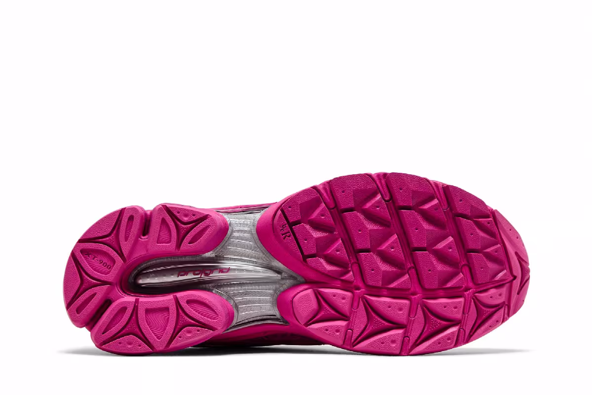 Saucony Women's ProGrid Triumph 4 Glossy Pink, view 5