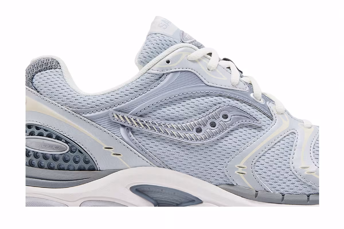 Saucony ProGrid Triumph 4 CS Light Grey, view 3