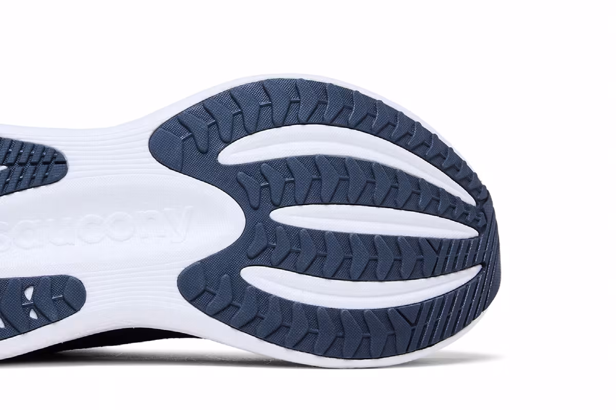 Saucony Triumph 23 Black White, view 6