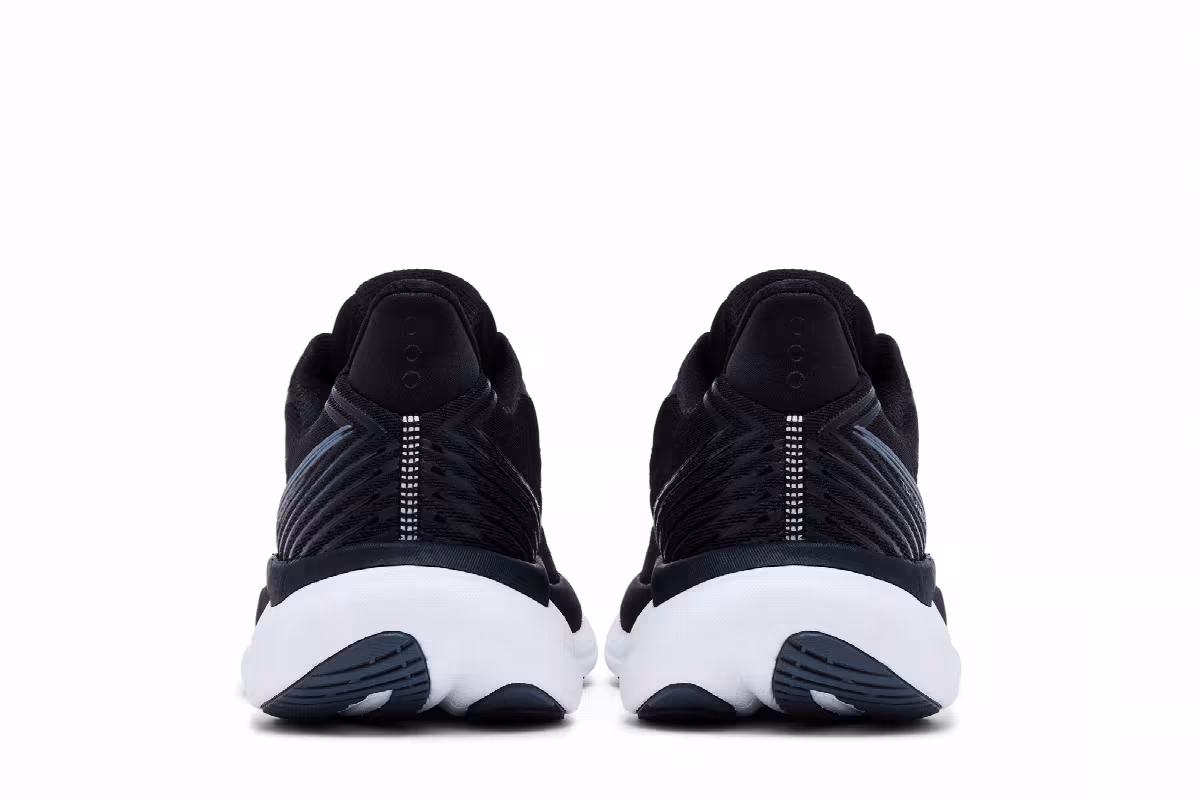 Saucony Triumph 23 Black White, view 7