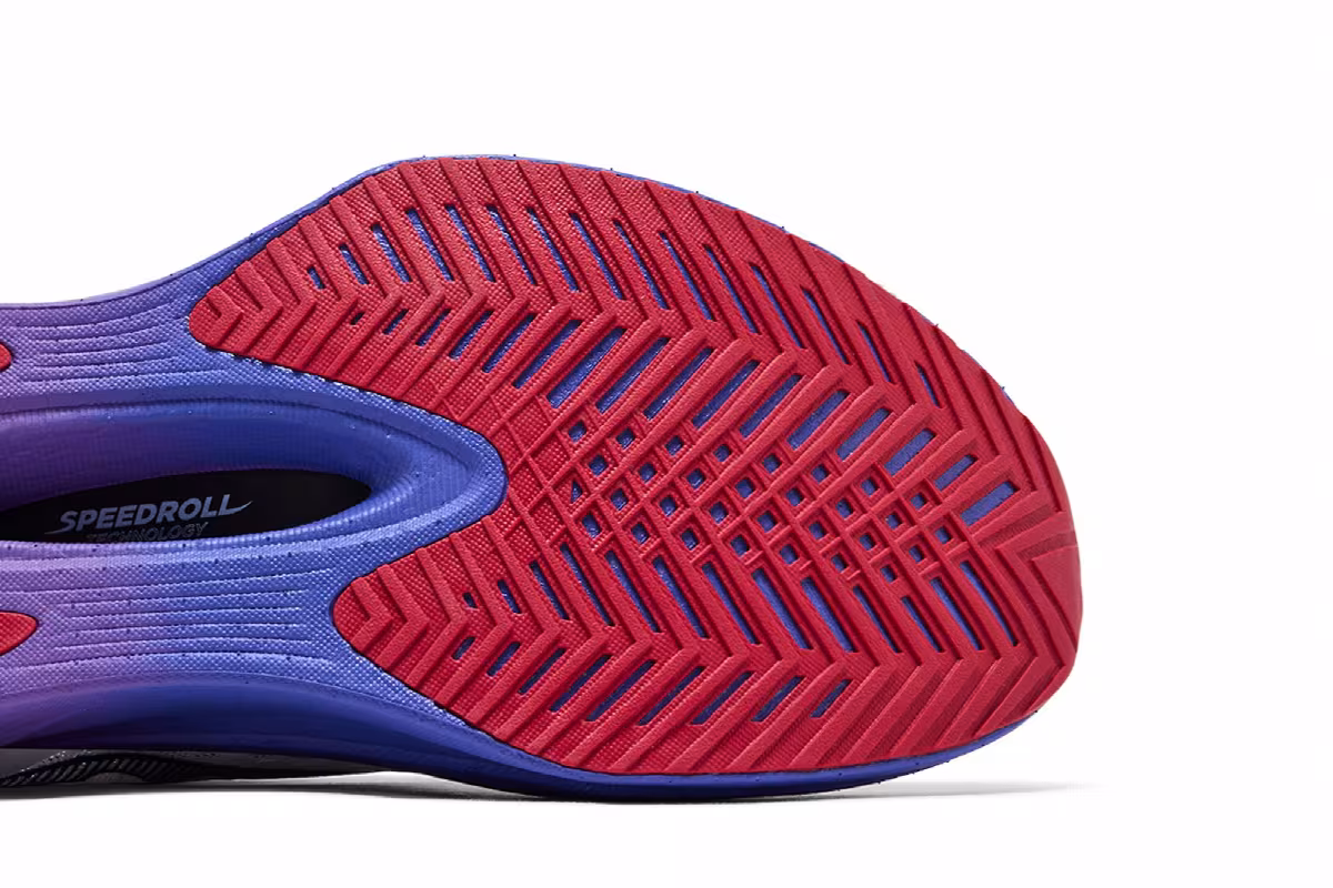 Saucony Endorphin Pro 4 Galaxy Pack, view 6