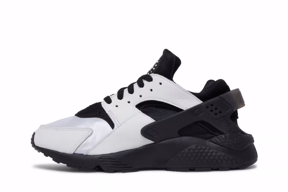 Nike Air Huarache White Black, view 4
