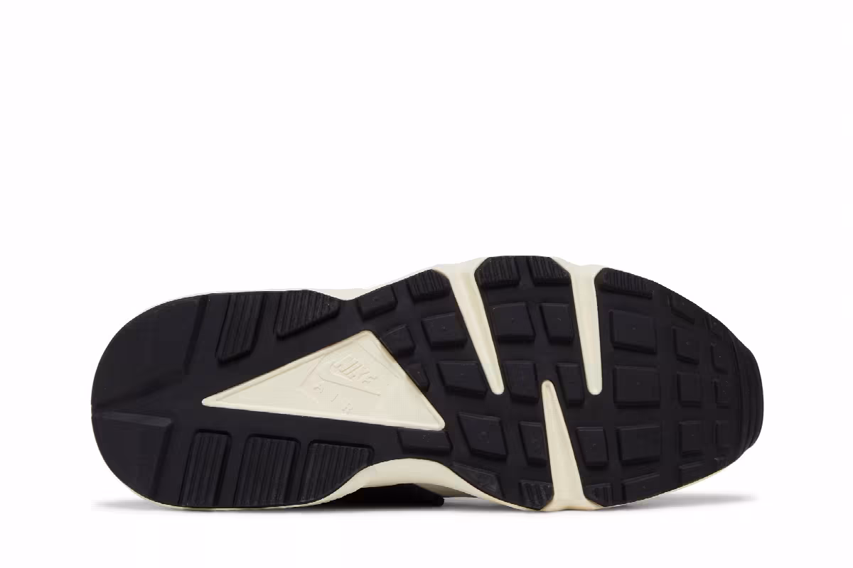 Nike Women's Air Huarache Pixel, view 5