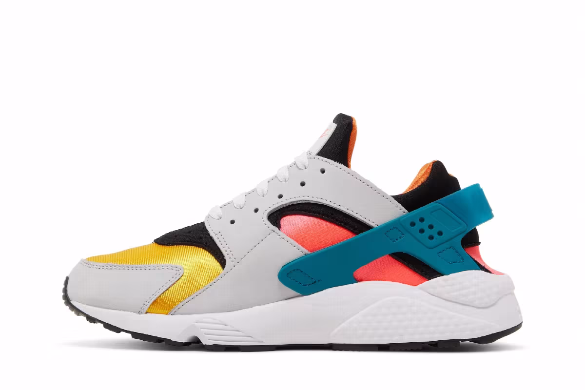 Nike Air Huarache Run NYC, view 4