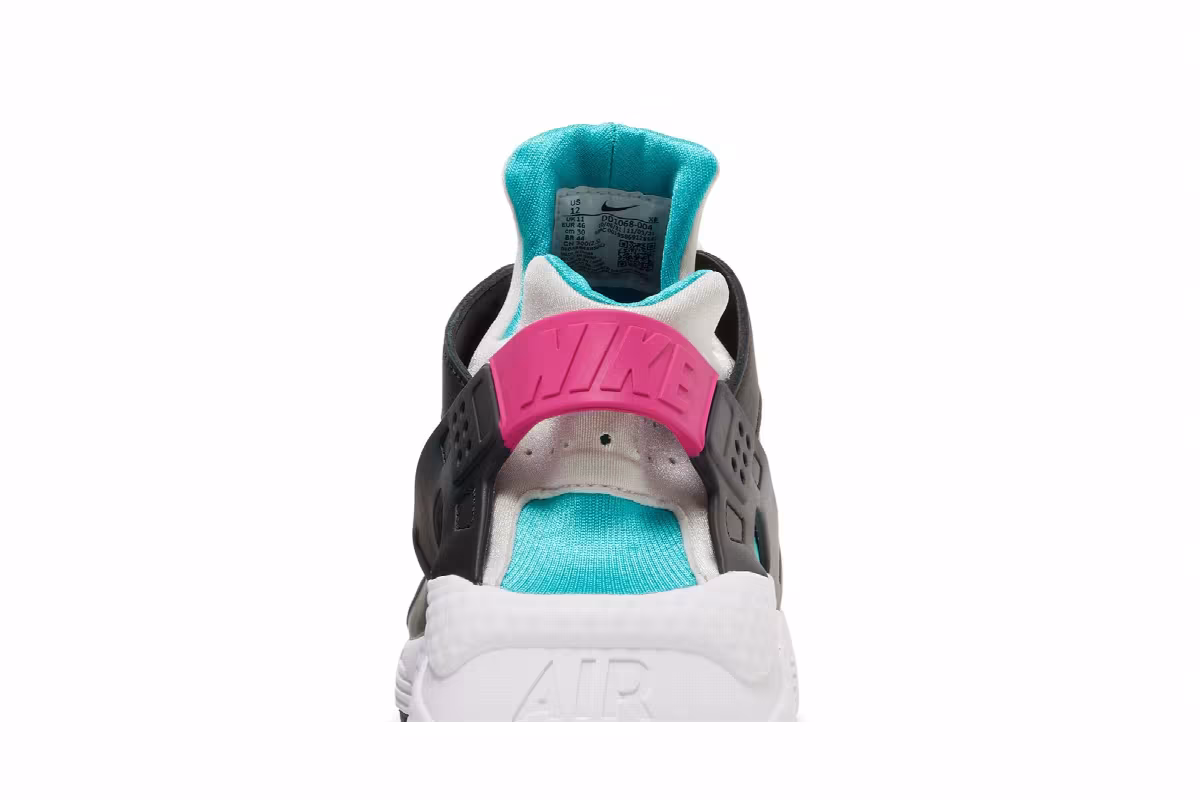 Nike Air Huarache South Beach, view 8