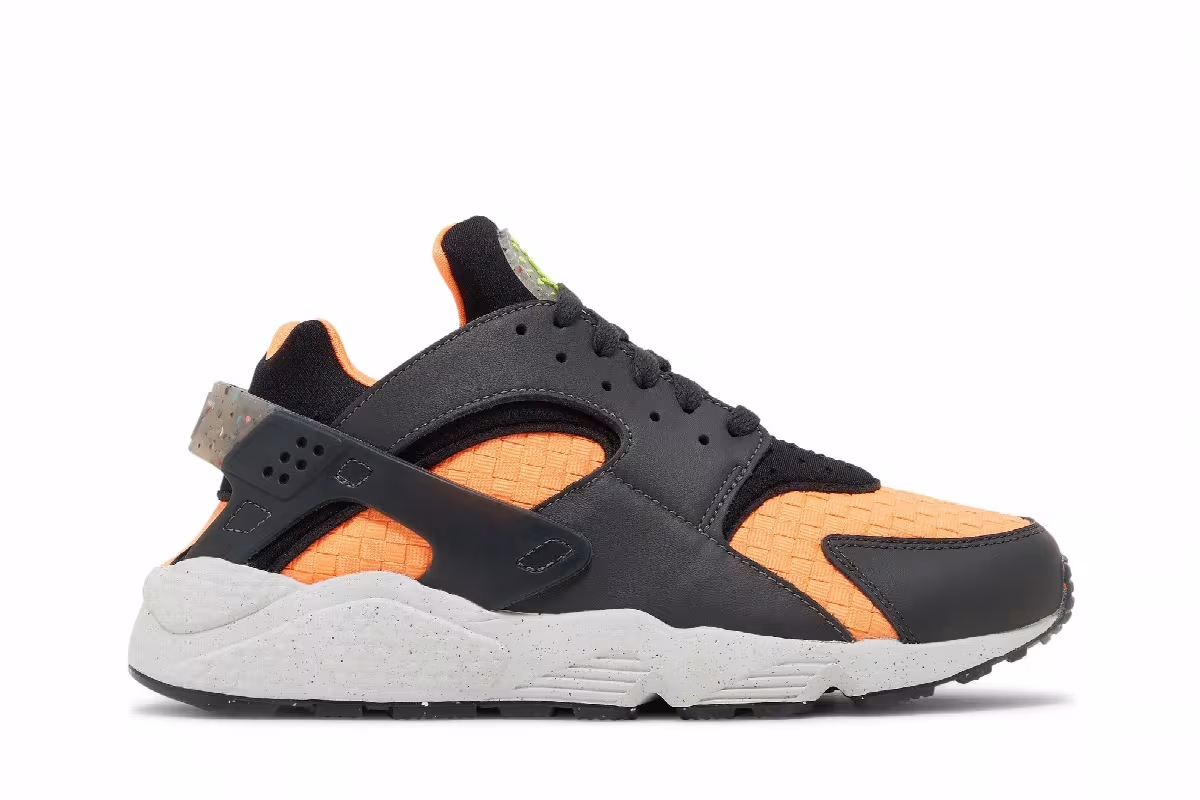 Nike Air Huarache Crater Premium Black Atomic Orange, view 2