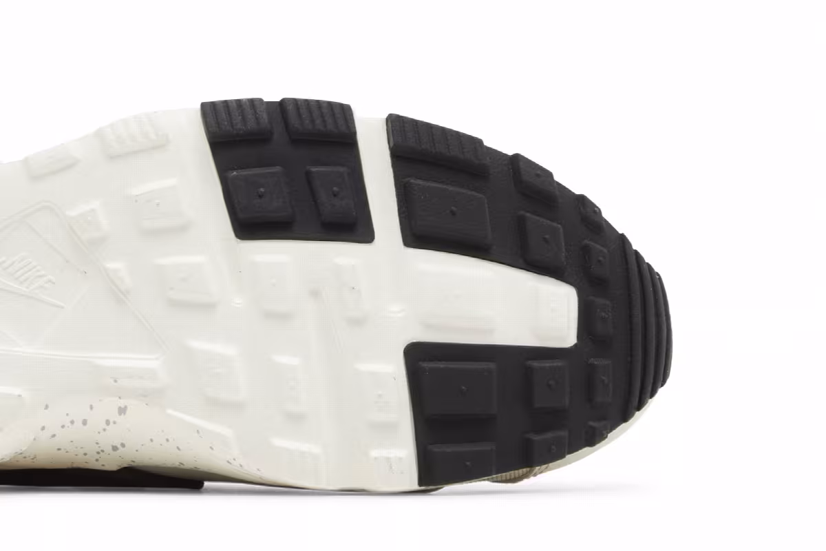Nike Huarache Run GS Light Bone University Gold Pink, view 6