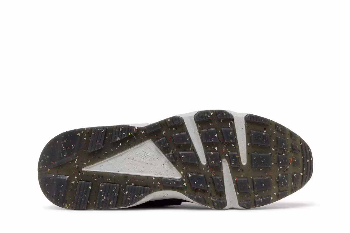 Nike Air Huarache Crater Premium Dark Smoke Grey, view 5