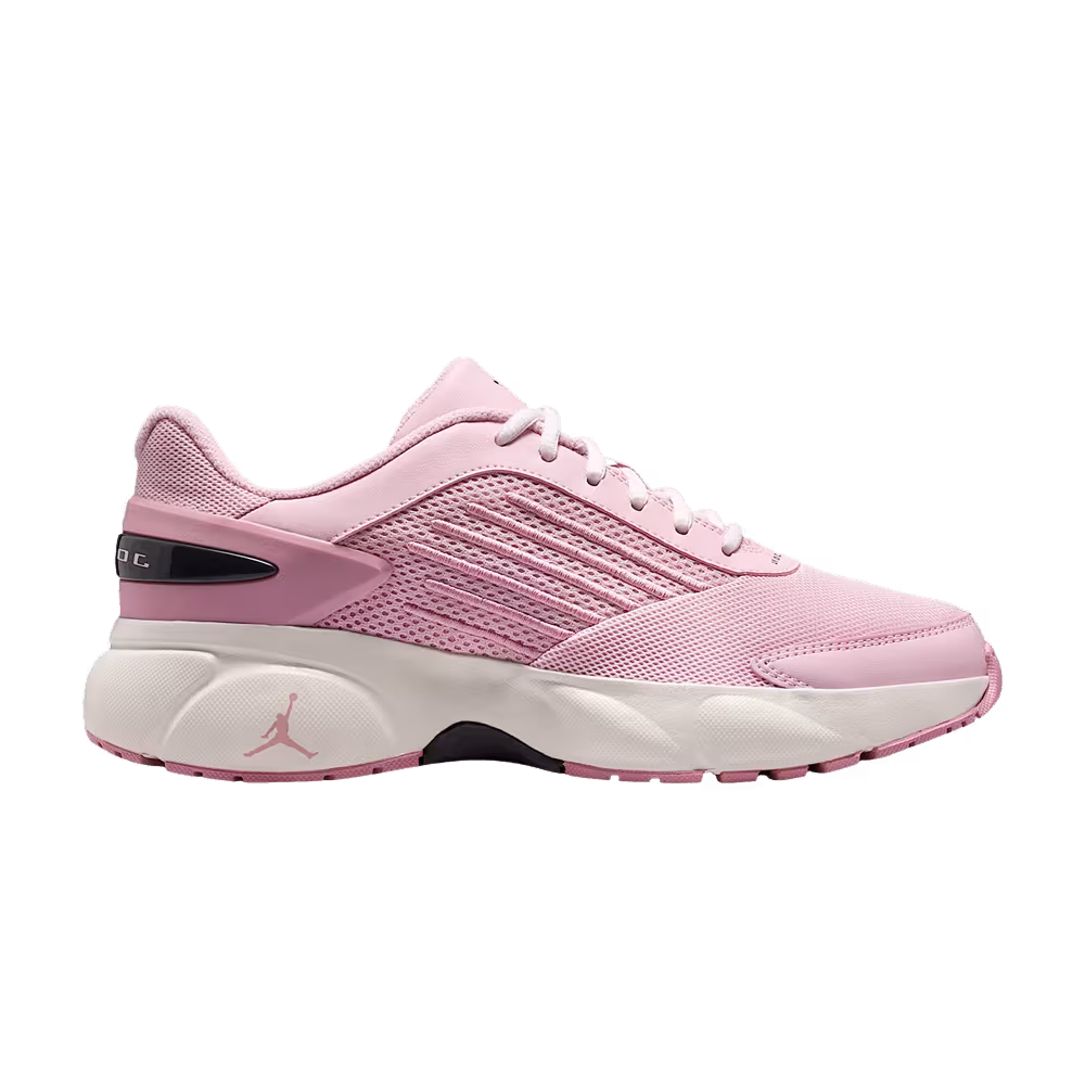 Air Jordan Women's Trunner Flow Iced Carmine
