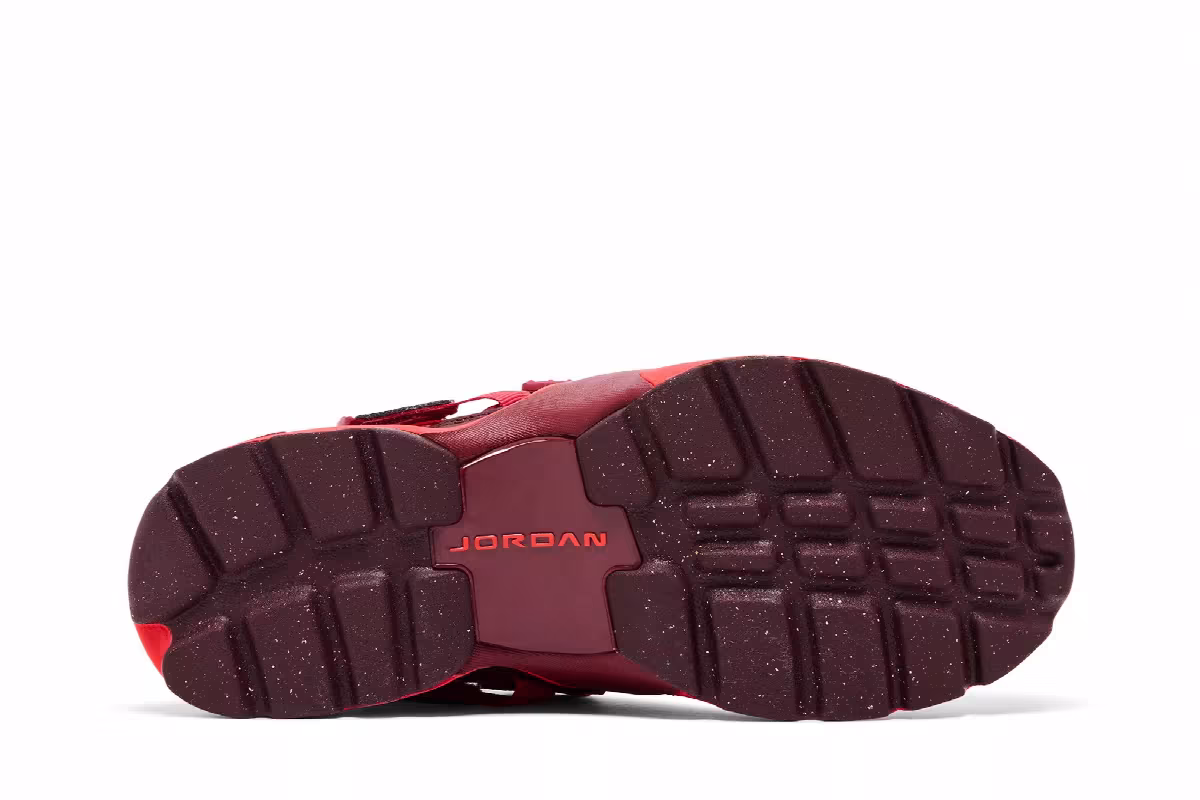 Air Jordan Women's Jordan Trunner LX Chile Red, view 5