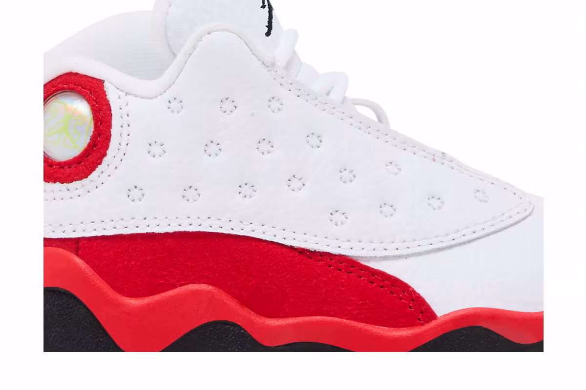Air Jordan 13 TD Chicago 2026, view 3
