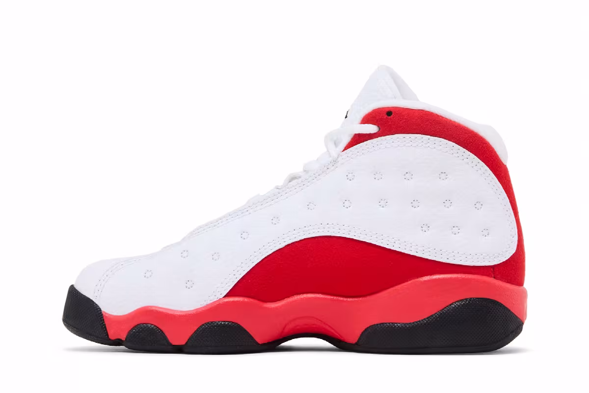 Air Jordan 13 PS Chicago 2026, view 4