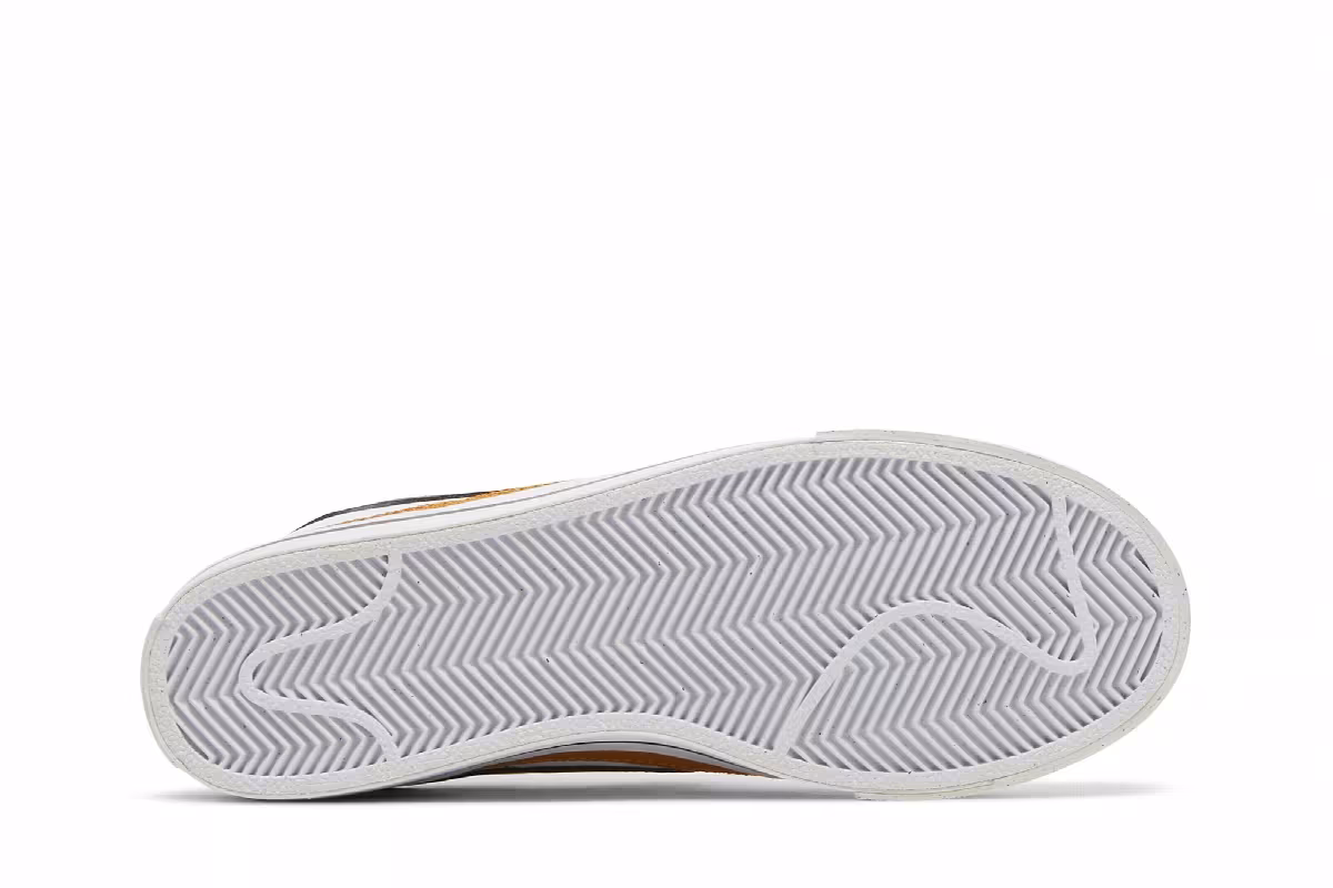 Nike Women's Court Legacy Next Nature White Desert Ochre, view 5